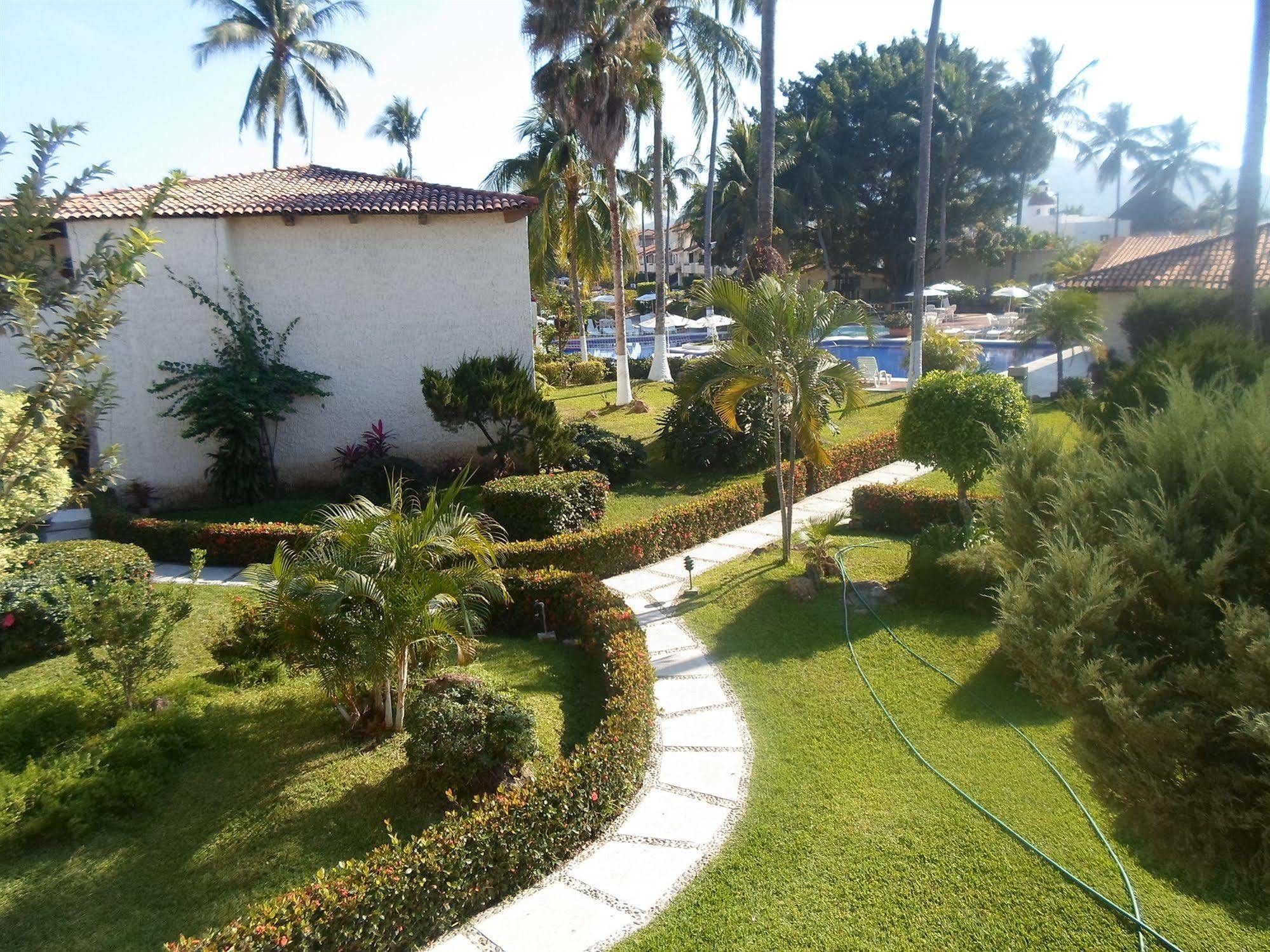 Cabo Blanco Hotel And Marina Barra de Navidad Exterior photo