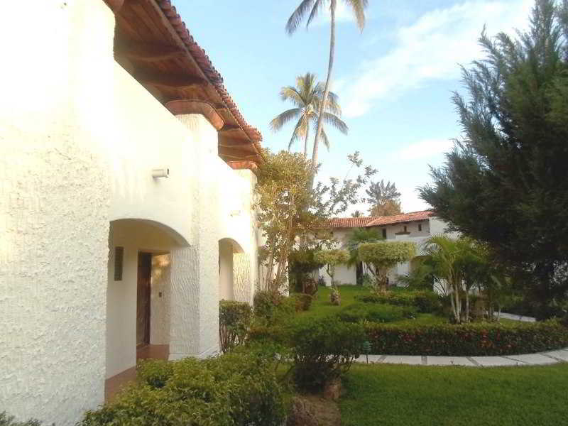 Cabo Blanco Hotel And Marina Barra de Navidad Exterior photo