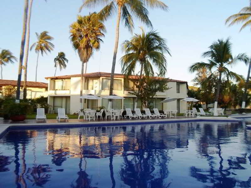 Cabo Blanco Hotel And Marina Barra de Navidad Exterior photo